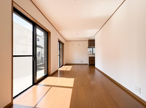 八王子市美山町の中古戸建てのダイニングの写真