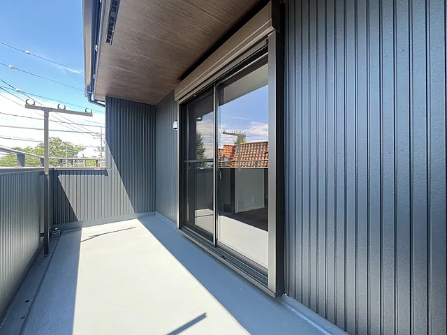 八王子市長沼町の新築戸建てのバルコニーの写真