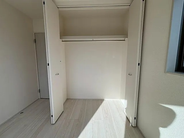 八王子市中野山王2丁目の新築戸建て2号棟の収納の写真