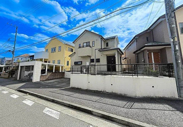 八王子市七国4丁目の中古戸建ての外観の写真
