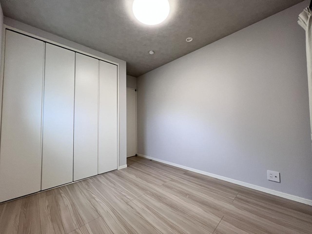 八王子市楢原町の新築戸建て5号棟の洋室2の写真