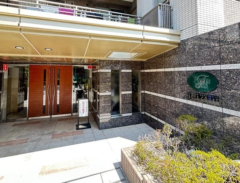 八王子市大塚の中古マンションの共用部分の写真