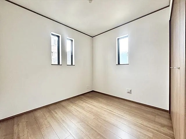 八王子市大和田町5丁目の新築戸建てA号棟の洋室3の写真