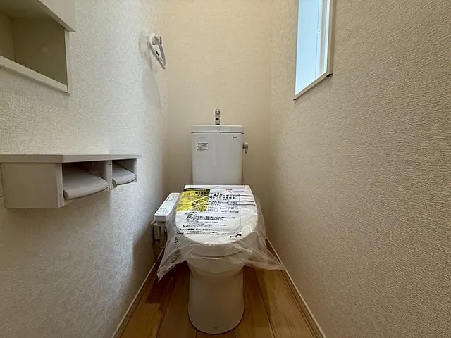 八王子市大和田町7丁目の新築戸建て1号棟のトイレの写真