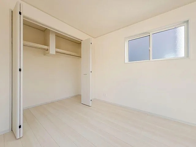 八王子市大谷町の新築戸建て9号棟の収納の写真