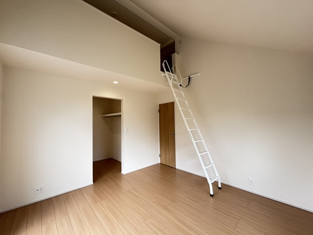 八王子市散田町4丁目の新築戸建て3号棟の洋室1の写真