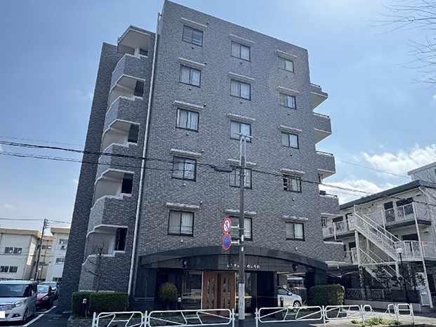 八王子市散田町5丁目の中古マンションの外観の写真