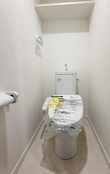 八王子市散田町5丁目の中古マンションのトイレの写真