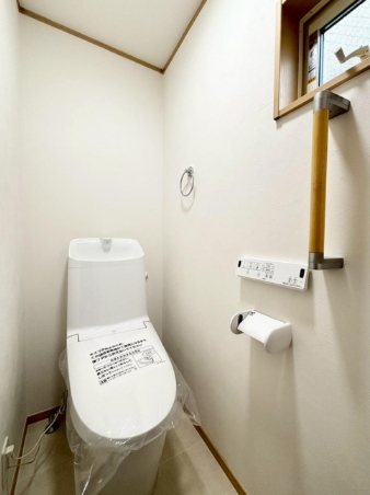 八王子市下柚木の中古戸建てのトイレ1Fの写真