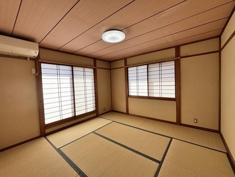 八王子市城山手2丁目の中古戸建ての和室2Fの写真