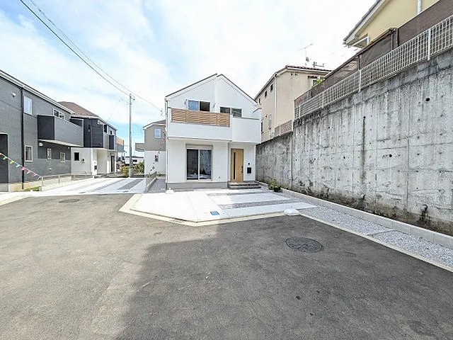 八王子市館町の新築戸建て4号棟の外観2枚目の写真