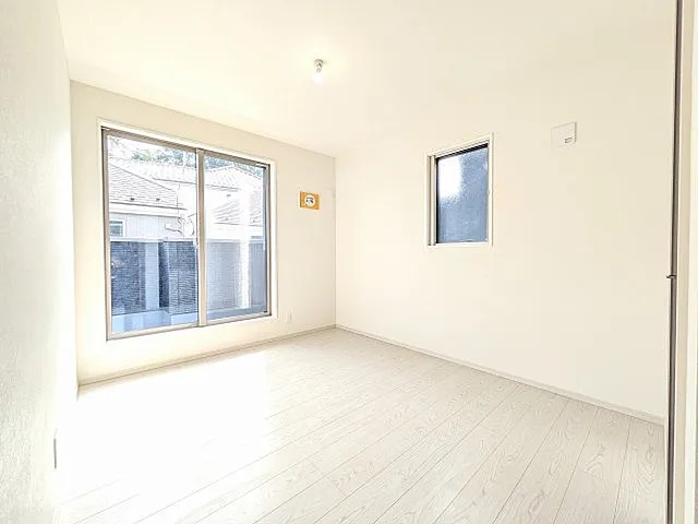 八王子市館町の新築戸建て6号棟の洋室2の写真