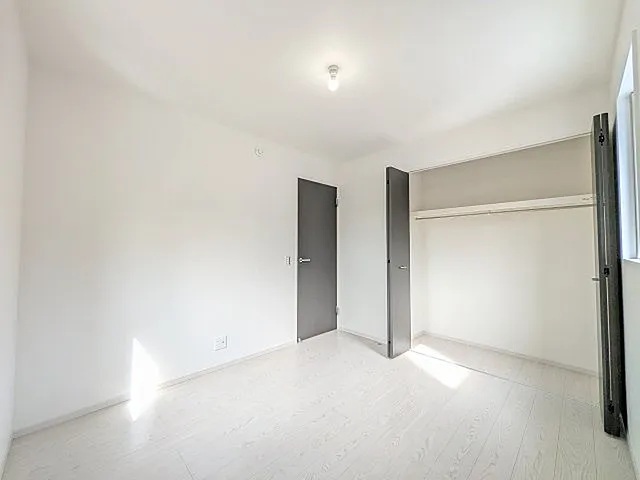 八王子市館町の新築戸建て7号棟の収納の写真