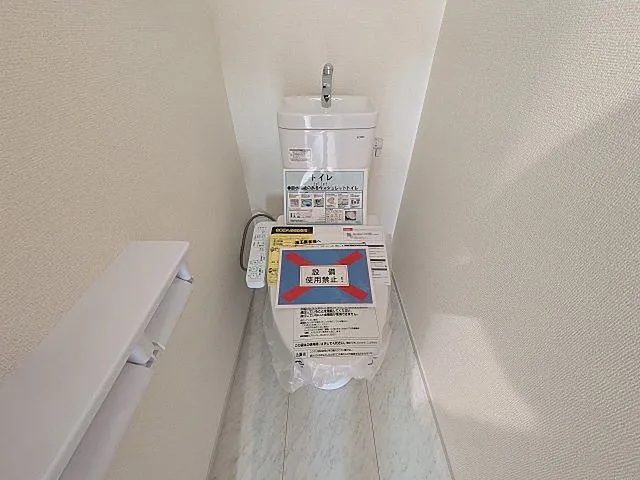 八王子市寺田町の新築戸建て1号棟のトイレの写真