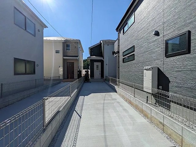 八王子市寺田町の新築戸建て4号棟の駐車場の写真