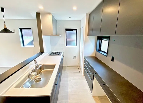 町田市相原町の新築戸建てのキッチンの写真