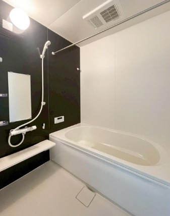 町田市東玉川学園2丁目の新築戸建て1のバスルームの写真