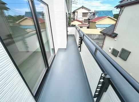町田市本町田の新築戸建てのバルコニーの写真