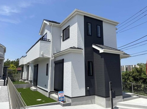 町田市本町田の新築戸建ての外観の写真