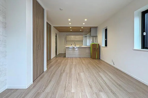 町田市本町田の新築戸建て1のダイニングの写真