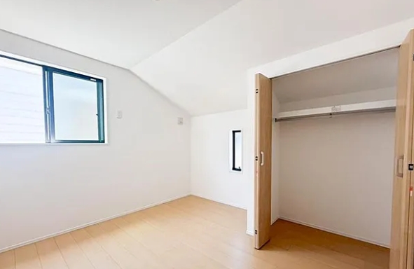 町田市金井1丁目の新築戸建て3の洋室4の写真