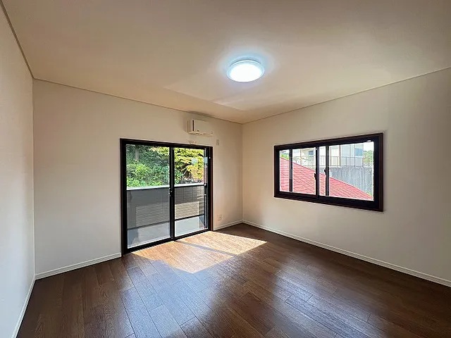 町田市金井1丁目の中古戸建ての洋室1の写真