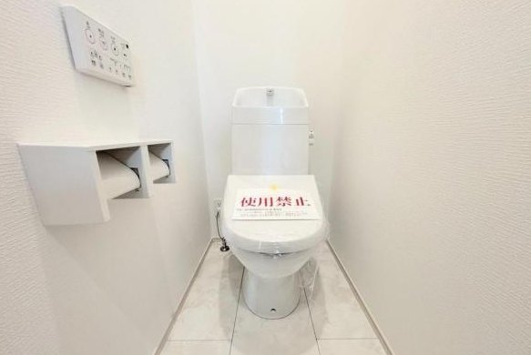 町田市成瀬台２丁目の新築戸建て2のトイレ1Fの写真