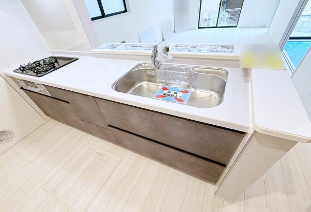 町田市能ヶ谷2丁目の新築戸建て1のキッチンの写真