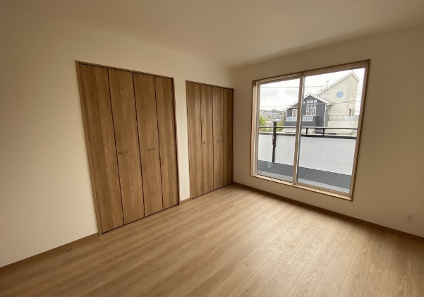 町田市小山町の新築戸建て10の洋室1の写真