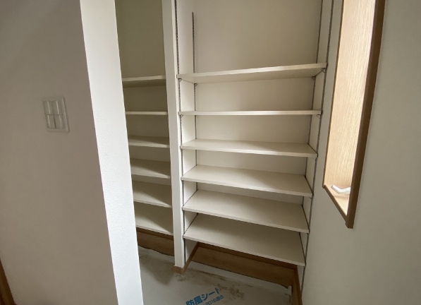 町田市小山町の新築戸建て10のシューズクロークの写真