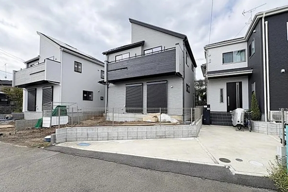 町田市小山町の新築戸建て2の外観の写真