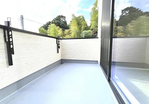 町田市真光寺2丁目の新築戸建て1のバルコニーの写真