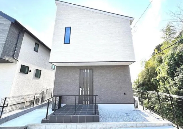 町田市真光寺2丁目の新築戸建て1の外観の写真