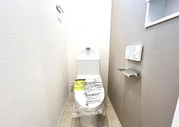 町田市真光寺2丁目の新築戸建て2のトイレ1の写真