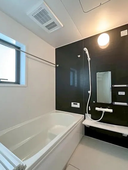 町田市忠生2丁目の新築戸建て3のバスルームの写真