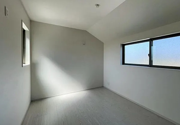 町田市忠生2丁目の新築戸建て3の洋室4の写真