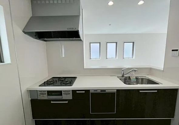 町田市忠生2丁目の新築戸建て3のキッチンの写真