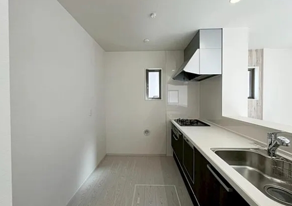 町田市忠生2丁目の新築戸建て3のキッチンの写真