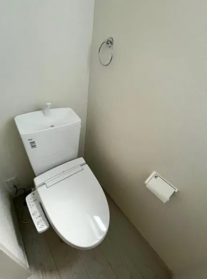 町田市忠生2丁目の新築戸建て3のトイレ1Fの写真