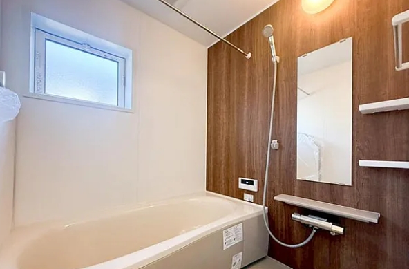 町田市玉川学園8丁目の新築戸建てのバスルームの写真