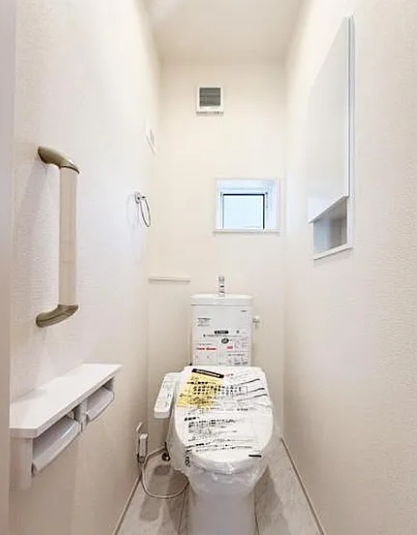 町田市玉川学園8丁目の新築戸建てのトイレ1Fの写真