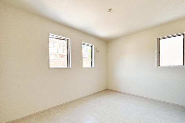 町田市鶴川4丁目の新築戸建て1の洋室3の写真