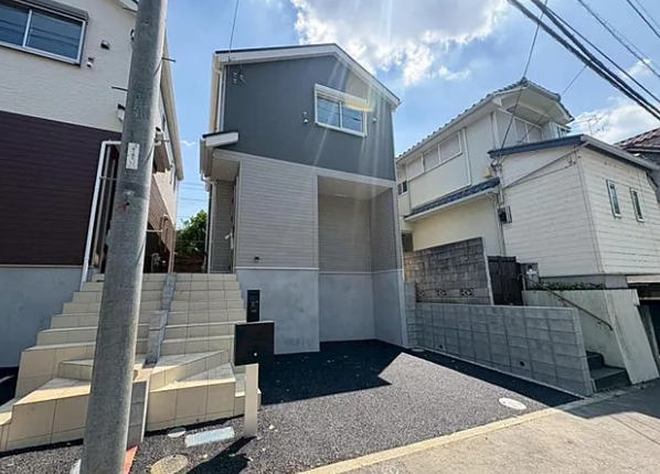 町田市鶴川4丁目の新築戸建て3の外観の写真