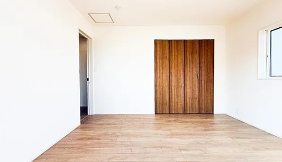 町田市薬師台1丁目の新築戸建ての洋室1の写真