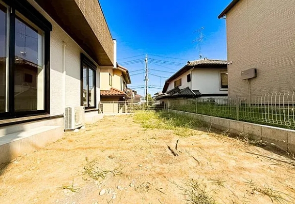 町田市薬師台1丁目の新築戸建ての庭の写真