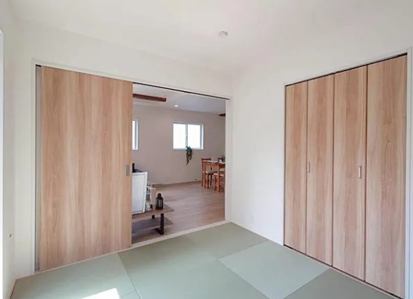 町田市図師町の新築戸建て6の和室の写真