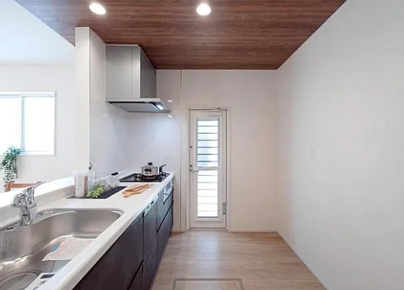 町田市図師町の新築戸建て6のキッチンの写真