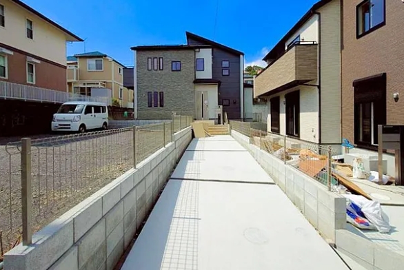 町田市図師町の新築戸建て6の駐車場の写真