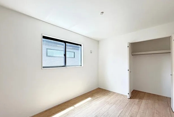 相模原市中央区星が丘3丁目の新築戸建て5の洋室2の写真