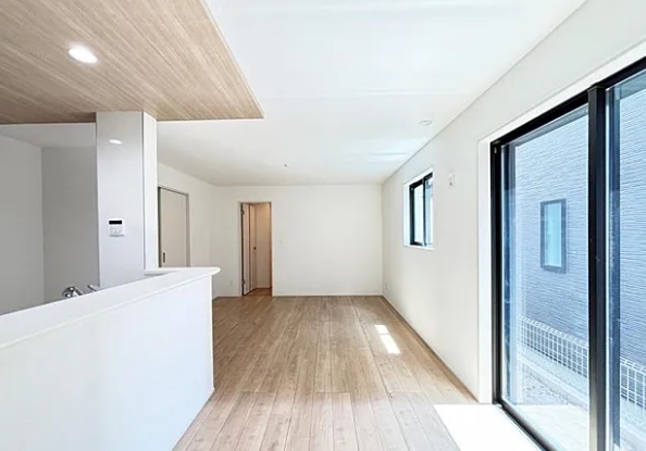 相模原市中央区星が丘3丁目の新築戸建て5のダイニングの写真